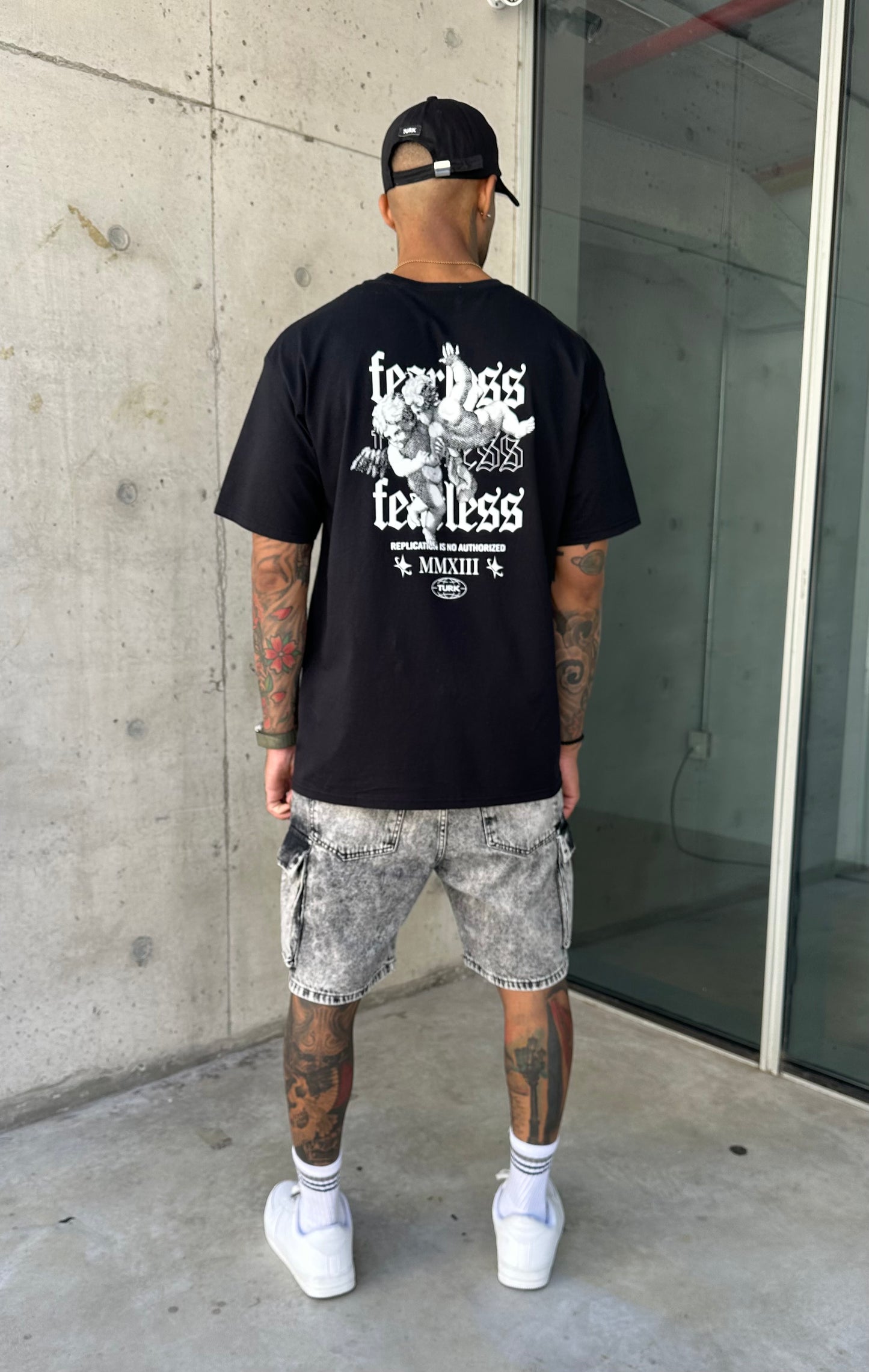 Remera Fearless Negro