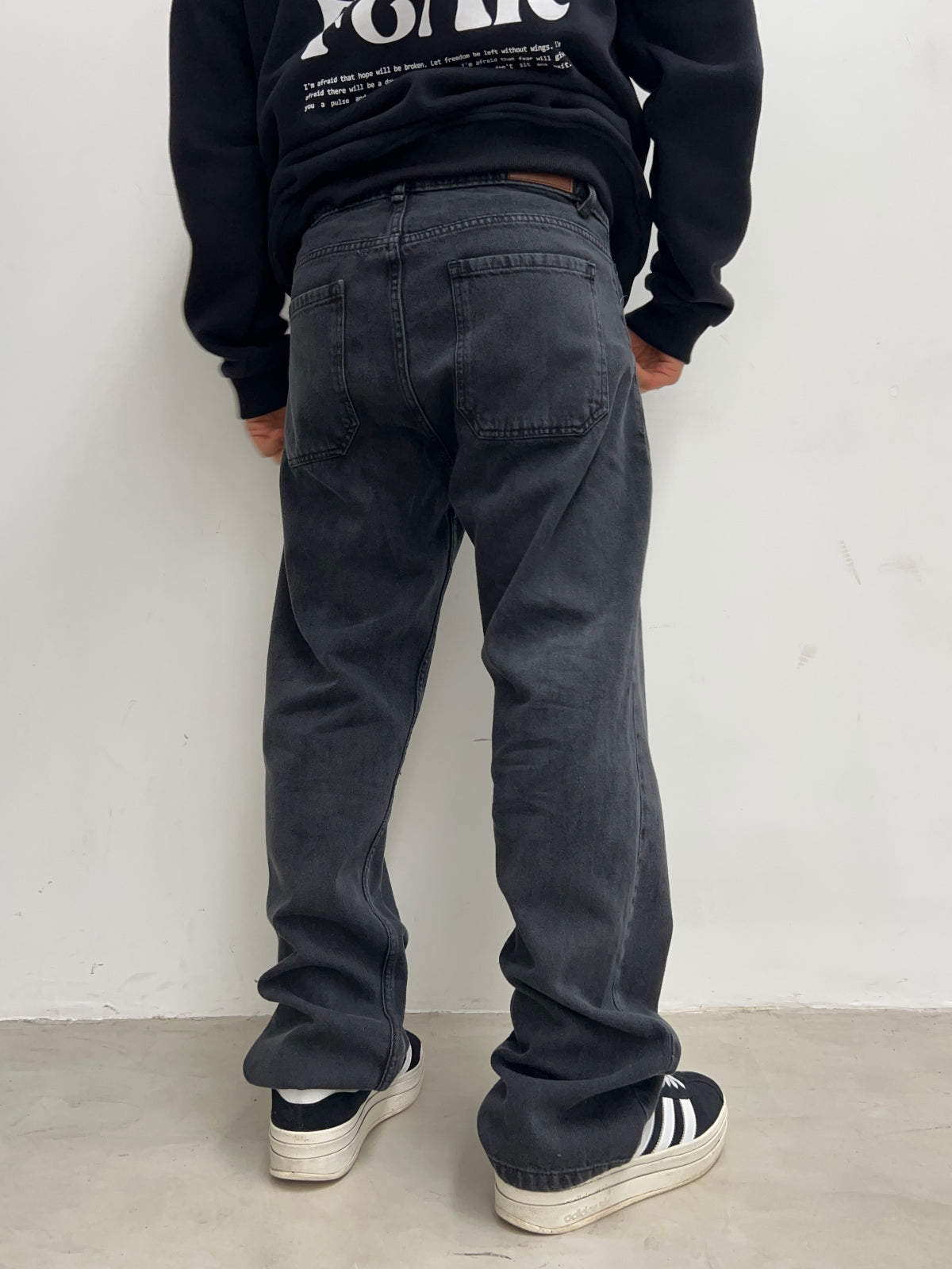 Baggy Liso Kansas Negro