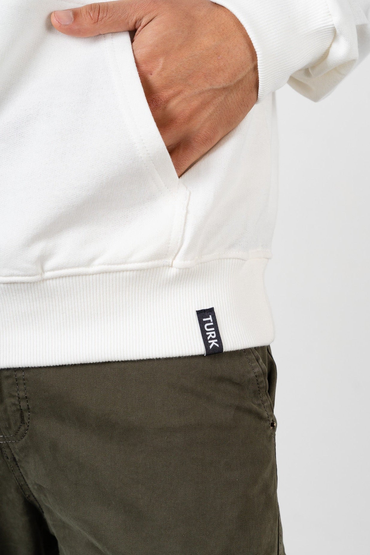 Canguro Liso Over Blanco