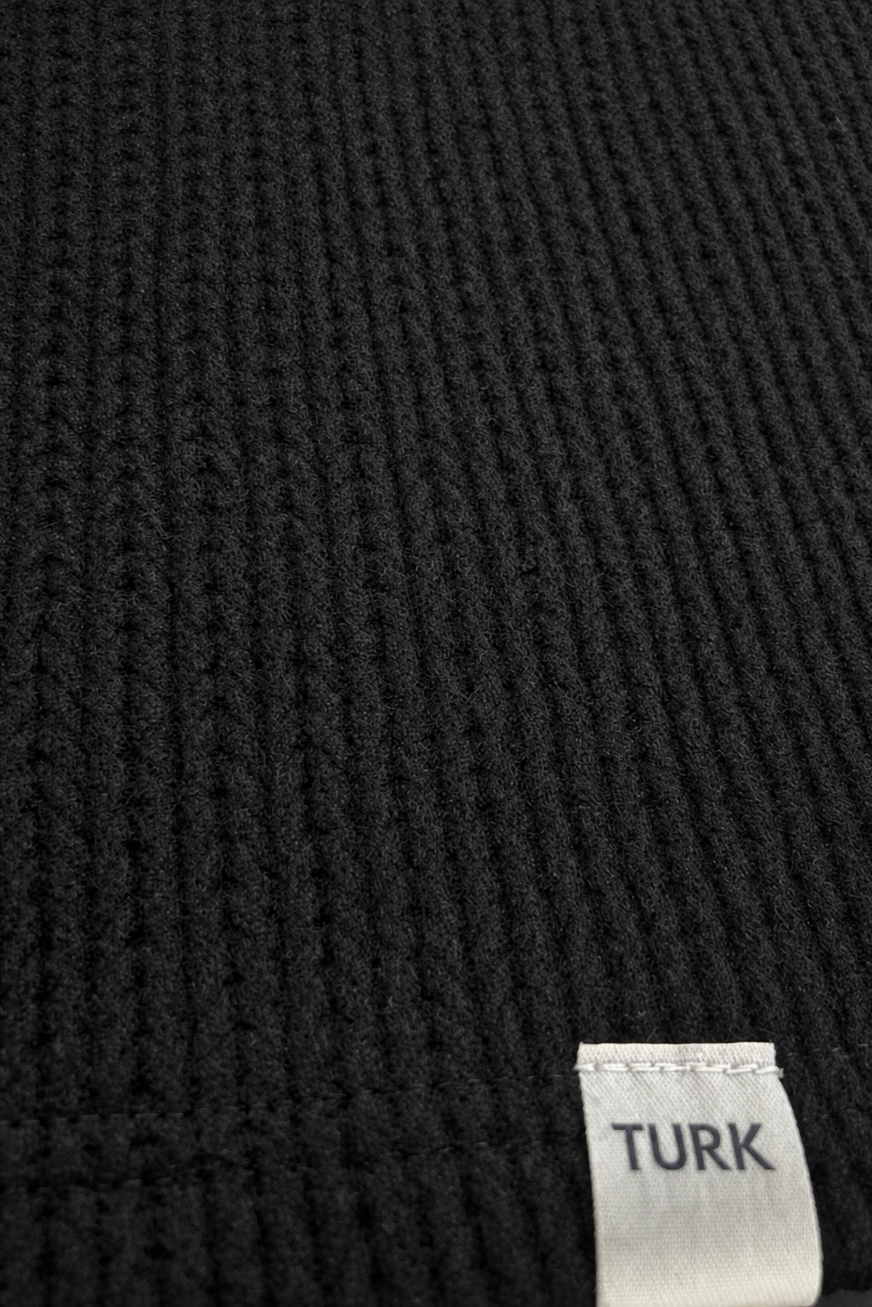 Buzo Hilo Tejido Jamaica Negro
