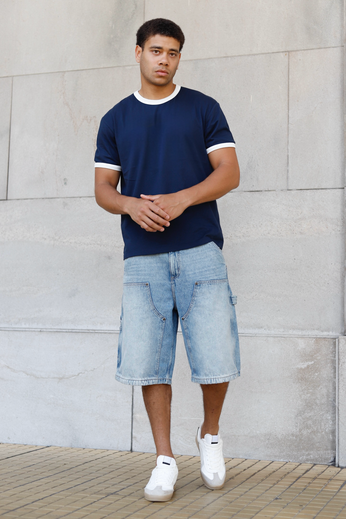 Remera Contraste Varsity Azul