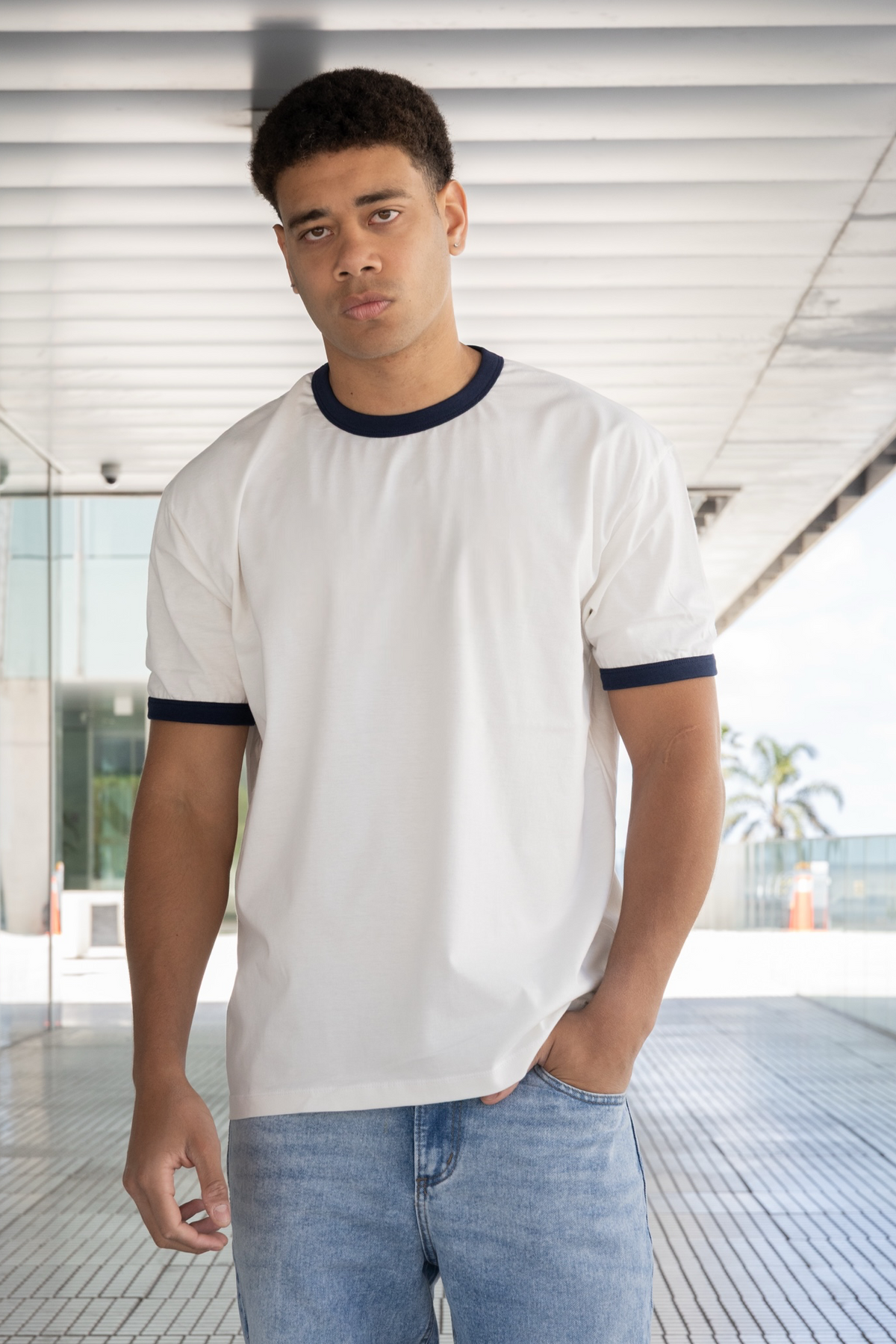 Remera Contraste Varsity Bla/Azul