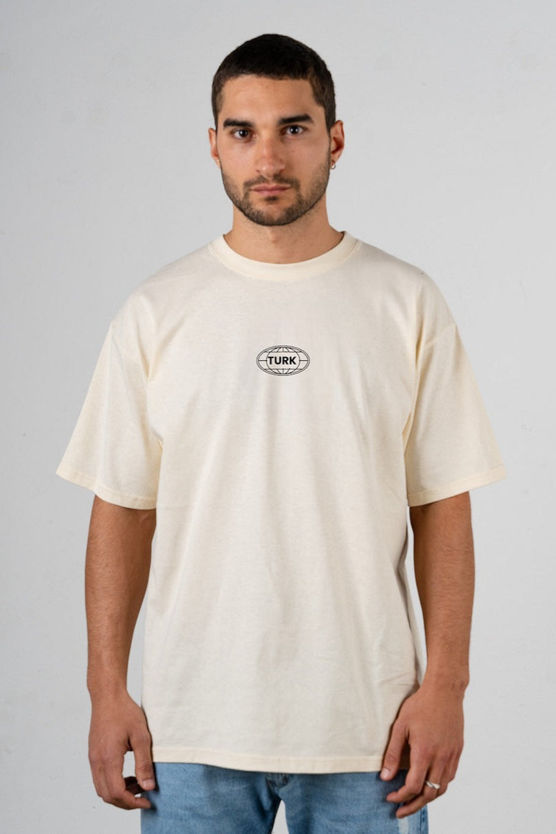 Remera Fearless Beige