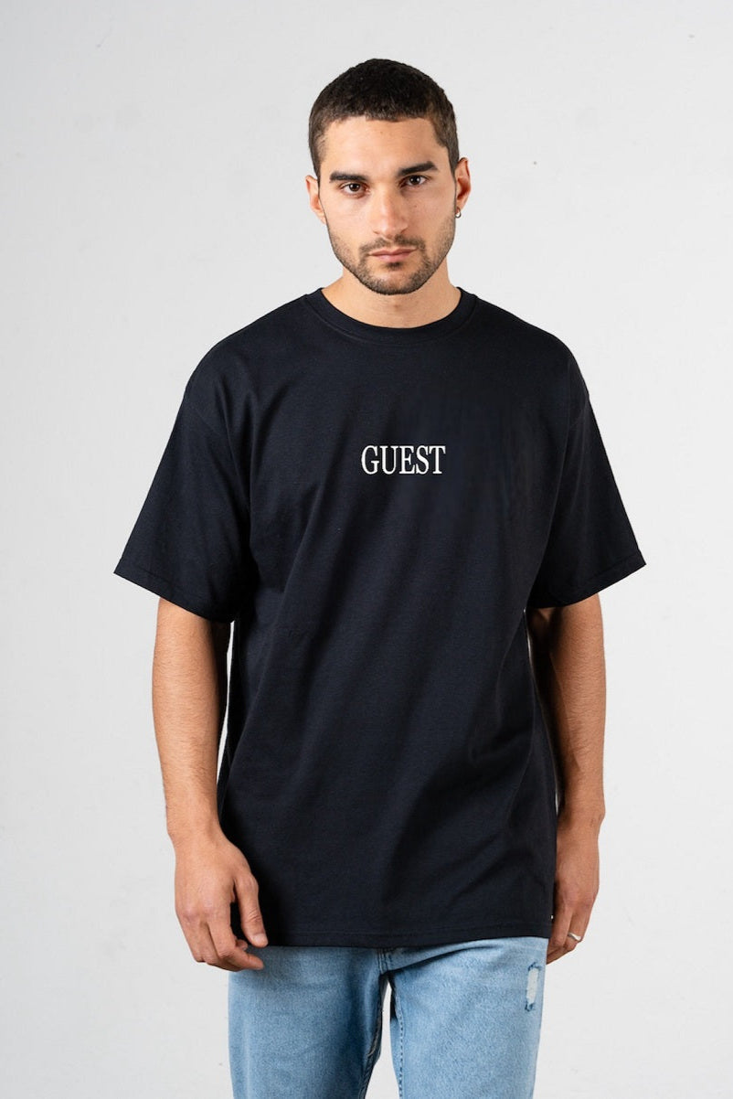 Remera Guest Negro