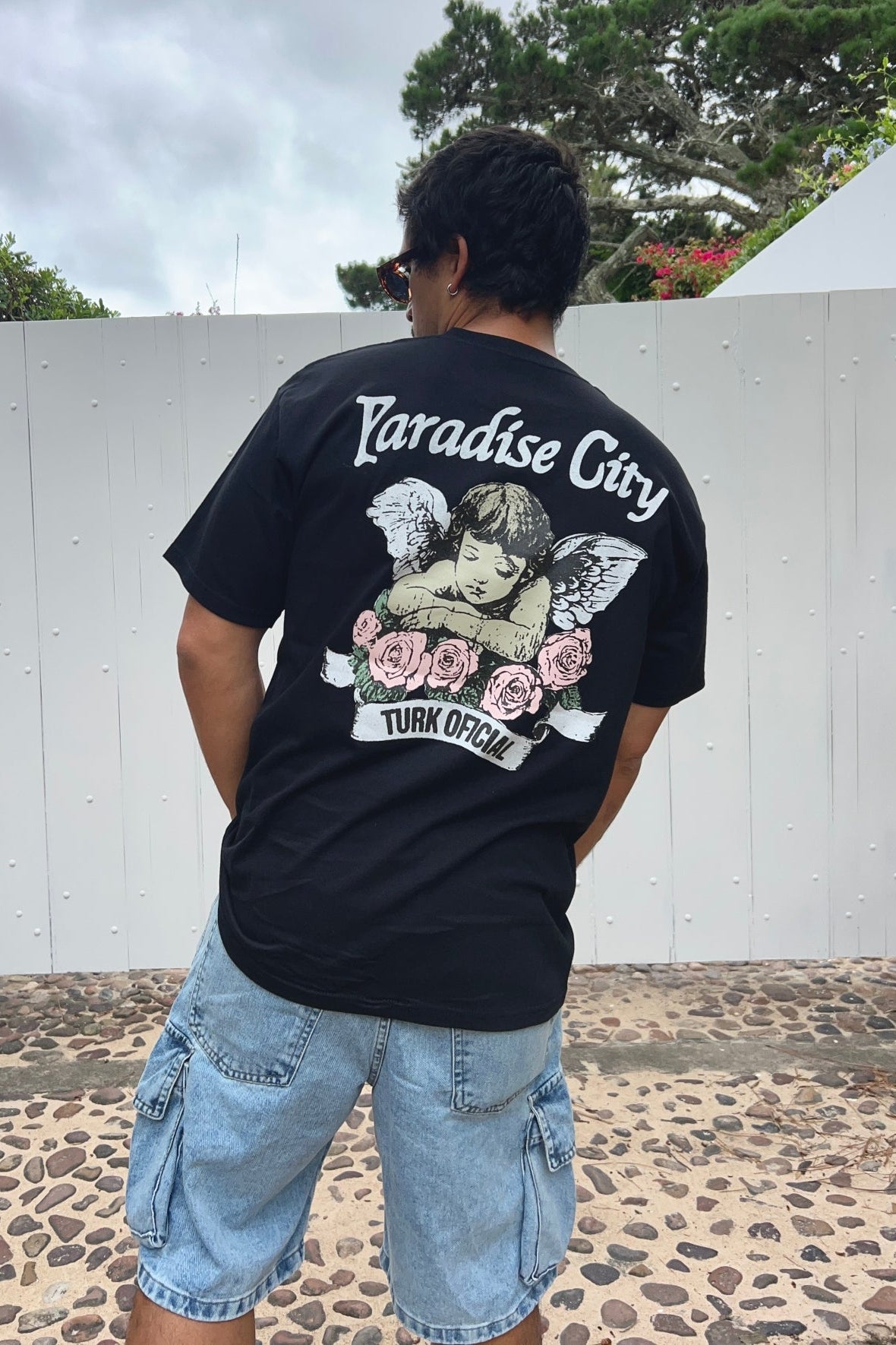 Camiseta Paradise Negro