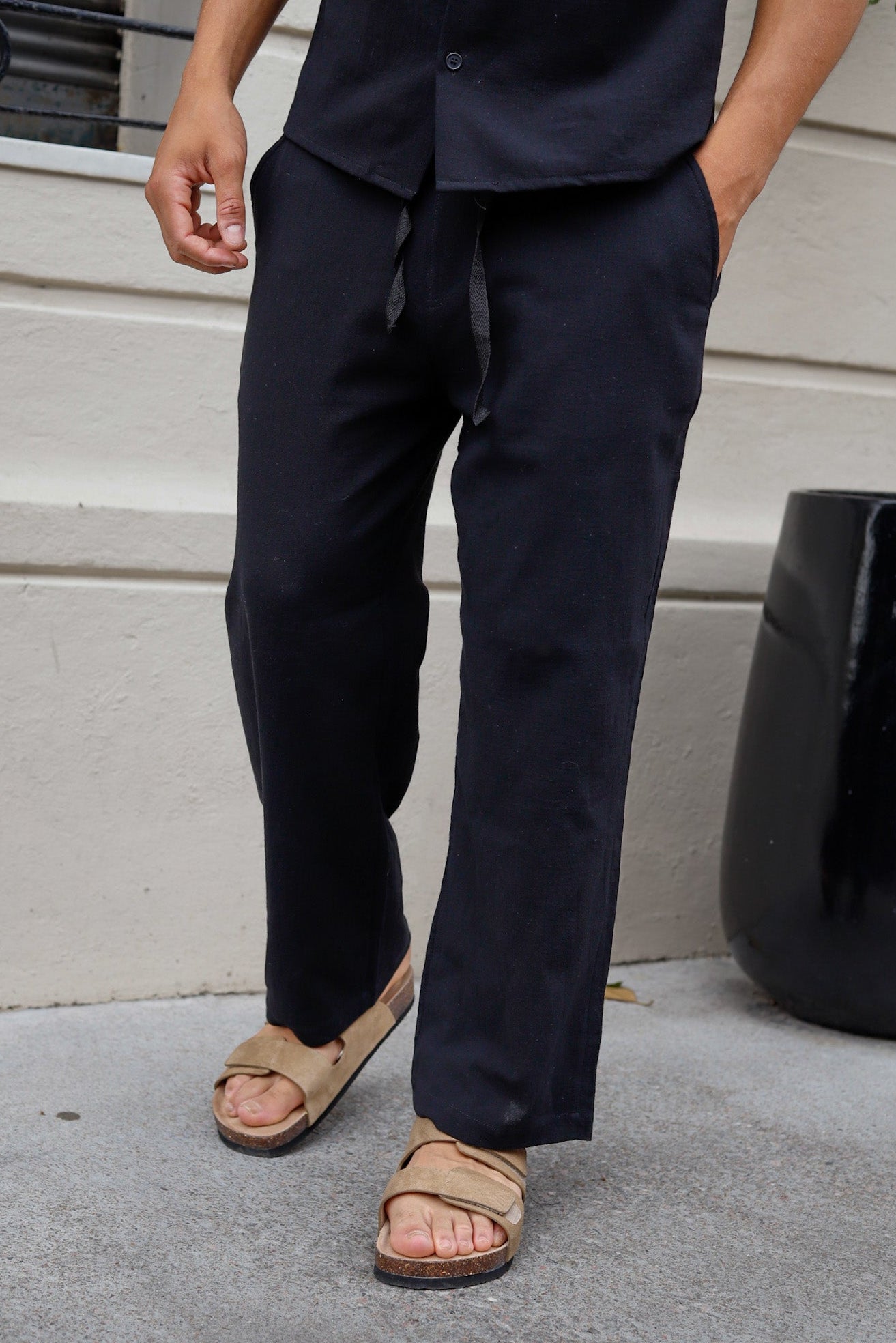 Camisa + Pantalón Negro