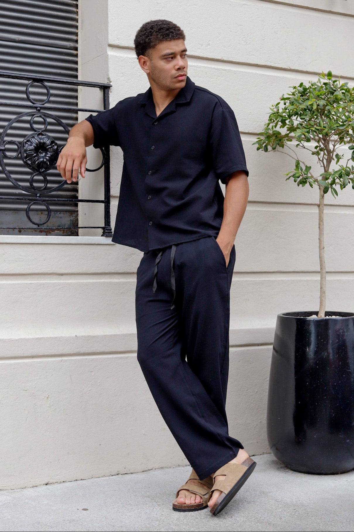 Camisa + Pantalón Negro