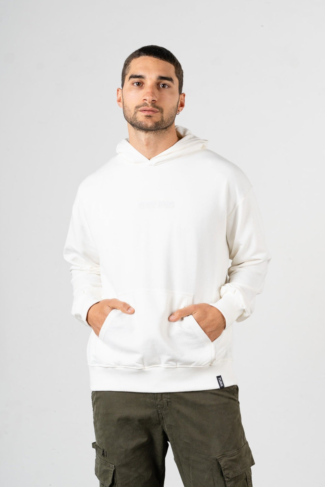 Canguro Liso Over Blanco