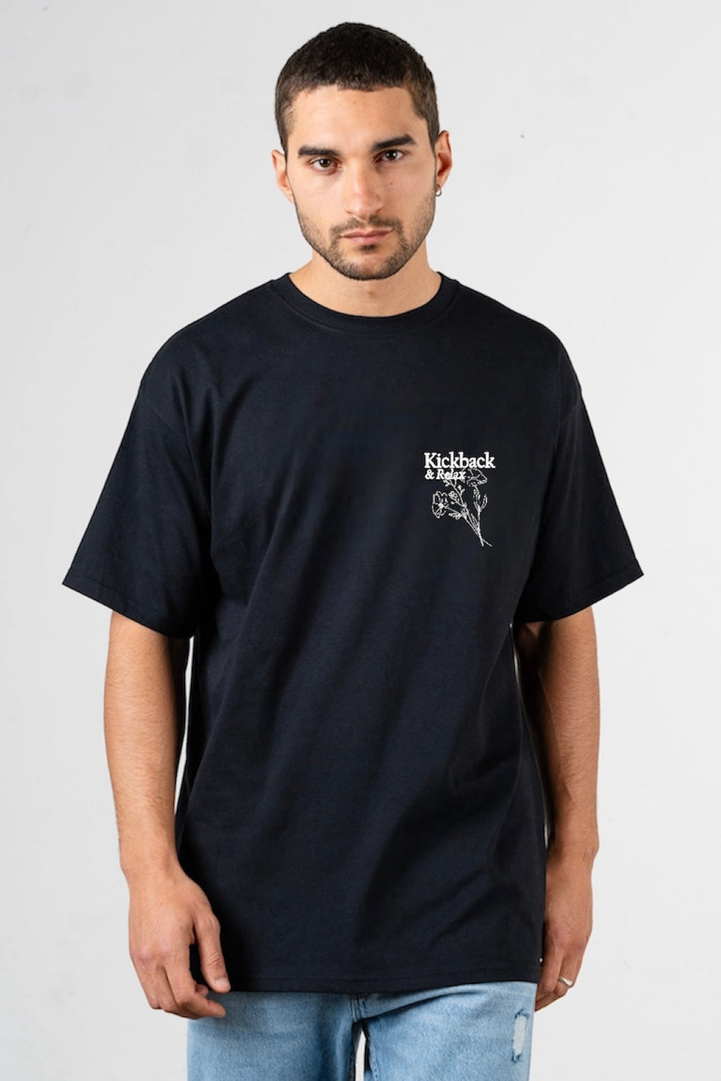 Remera Flowers Negro