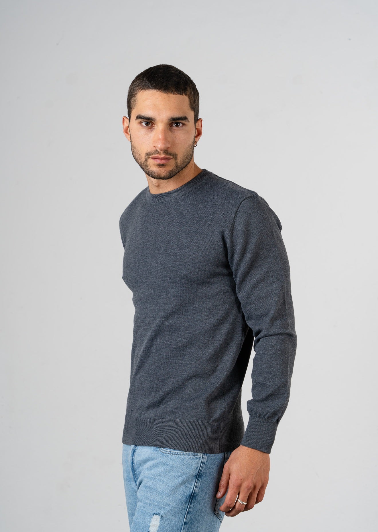 Buzo Hilo Oviedo Gris Oscuro